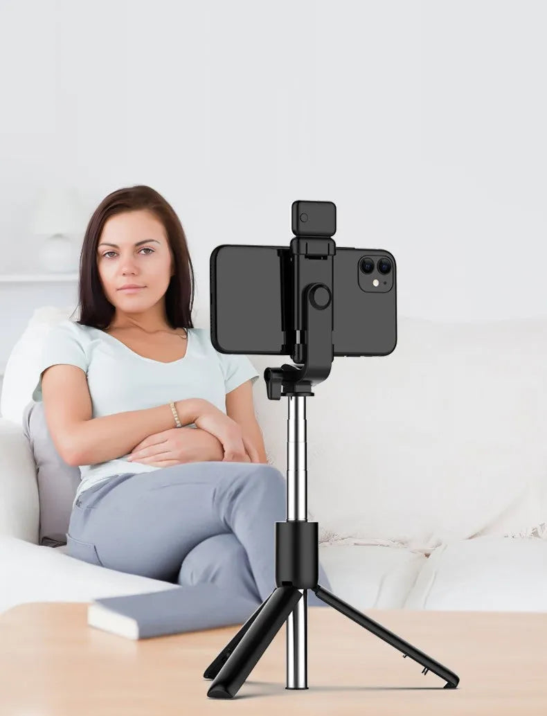 BLUETOOTH WIRELESS SELFIE STICK